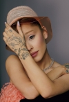 5-ARIANA-GRANDE-voguejapan.jpg